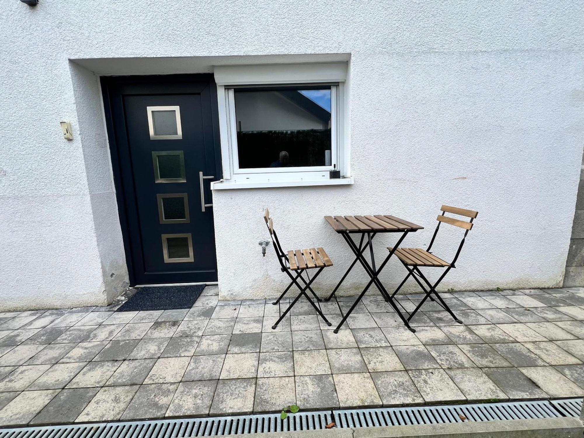 Willkommen In Dagersheim Bei Boeblingen! Gemuetliches 1 Zi Appartement Zum Wohlfuehlen In Einem Angenehmen Umfeld! Exterior foto